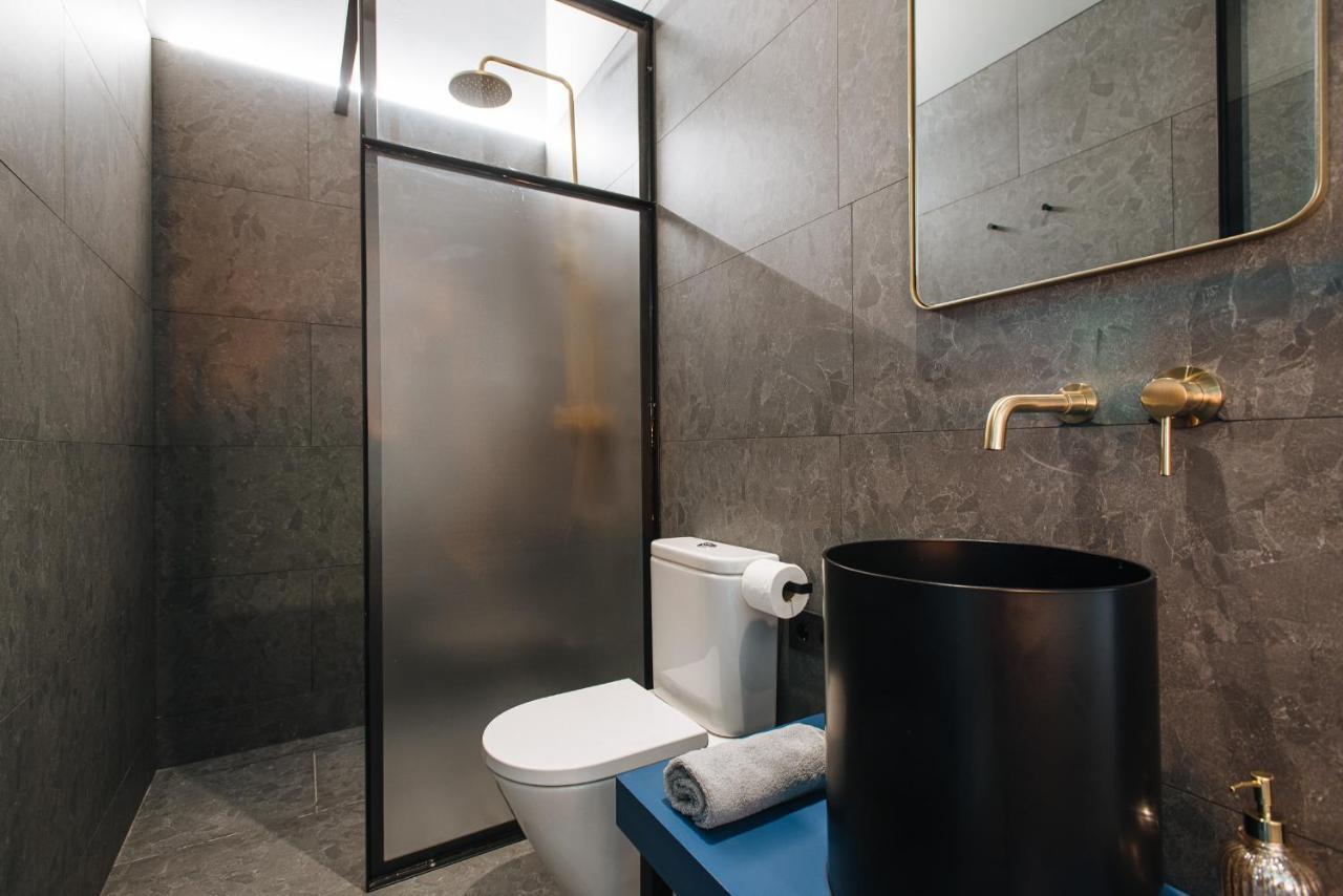 Muralla Sevilla Suites By Lola Exterior foto