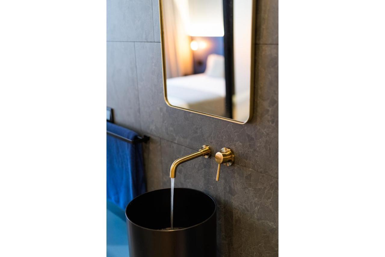 Muralla Sevilla Suites By Lola Exterior foto